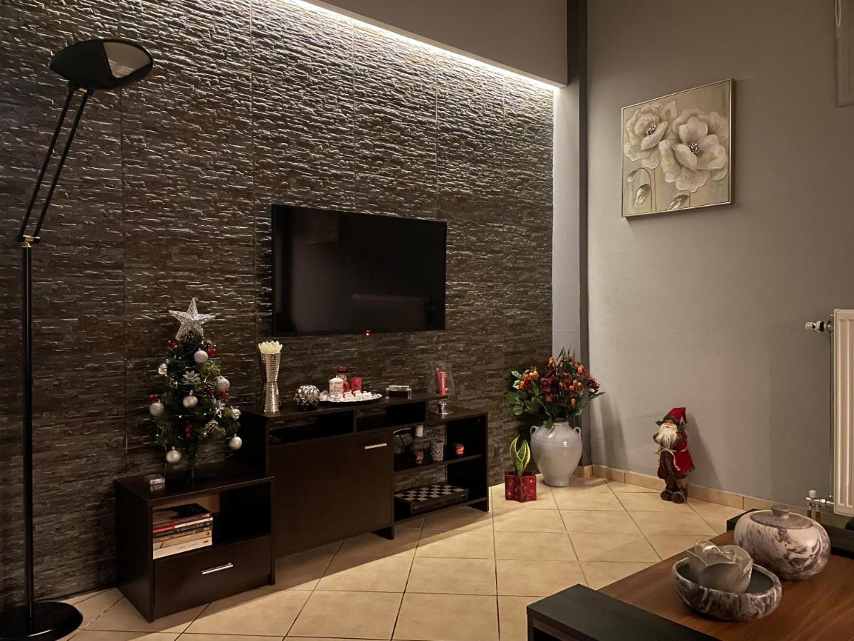 Felicia'S House Villa Agria Bagian luar foto